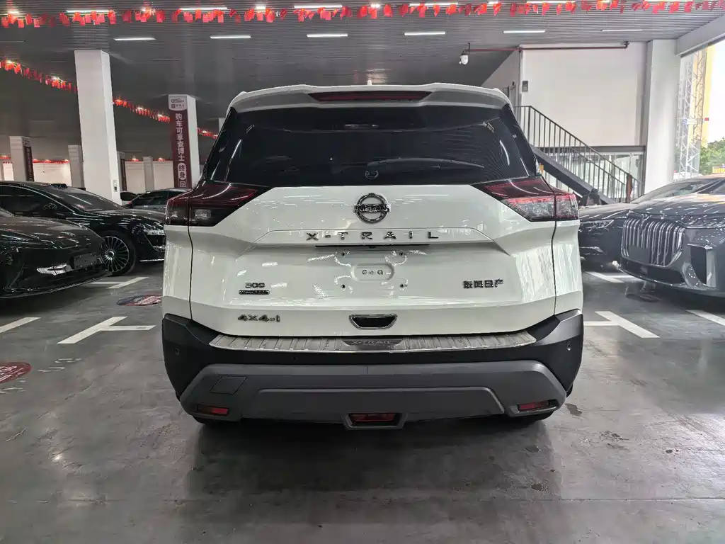 Nissan X-Trail — миниатюра 17