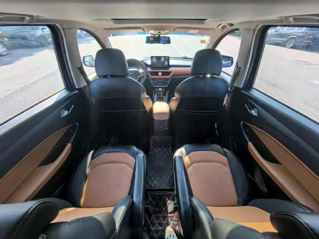 Wuling Hongguang S3 — миниатюра 7