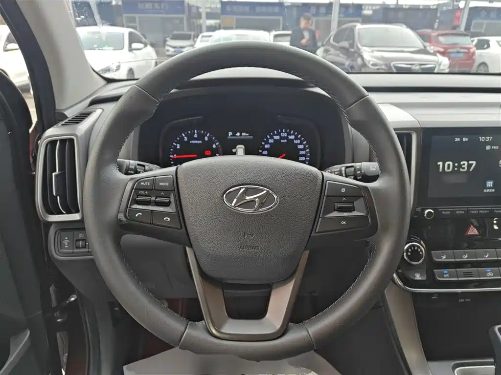 Hyundai BAIC Hyundai ix35 ix35 2019 2.0L AT Enjoy V