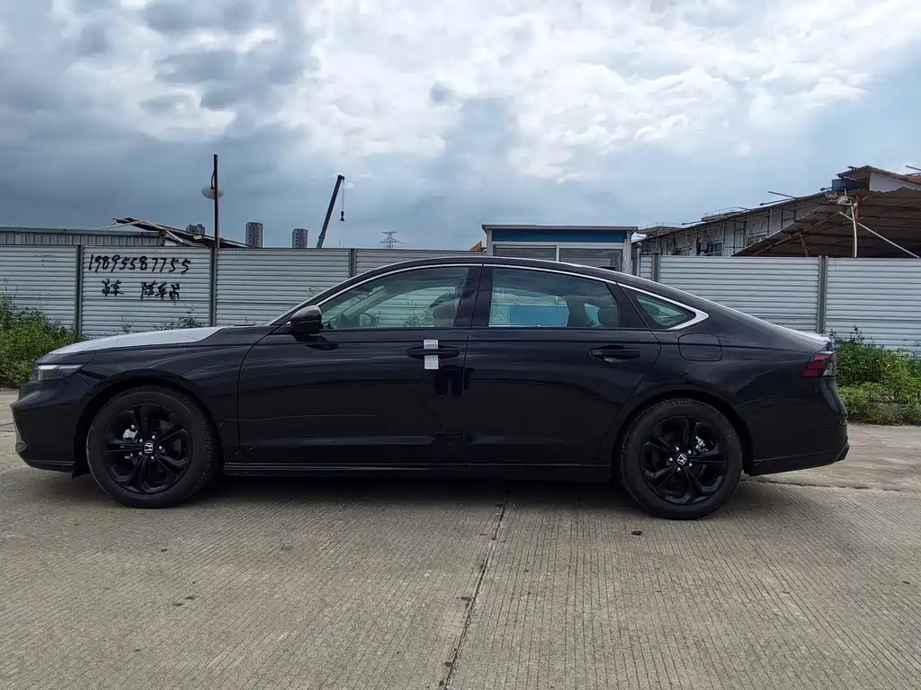 Honda Accord 2025 Sport 260TURBO Luxury