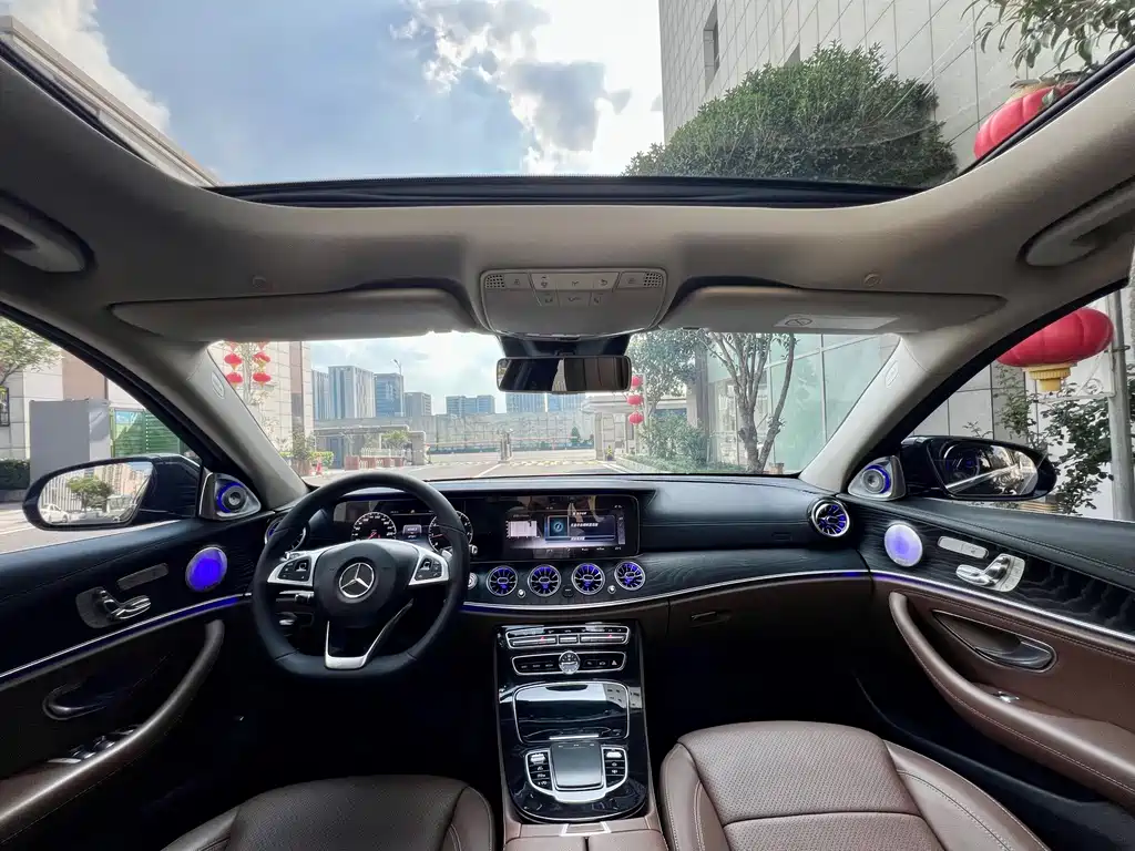 Mercedes-Benz E-Class — миниатюра 19