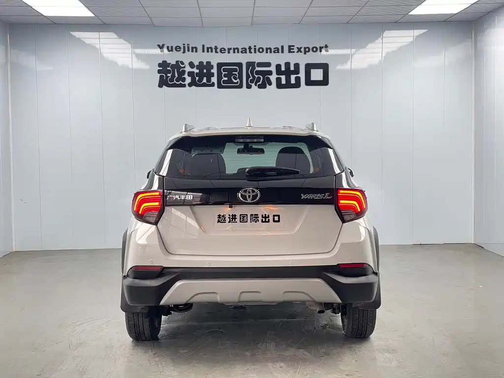 Toyota Yaris L — миниатюра 9