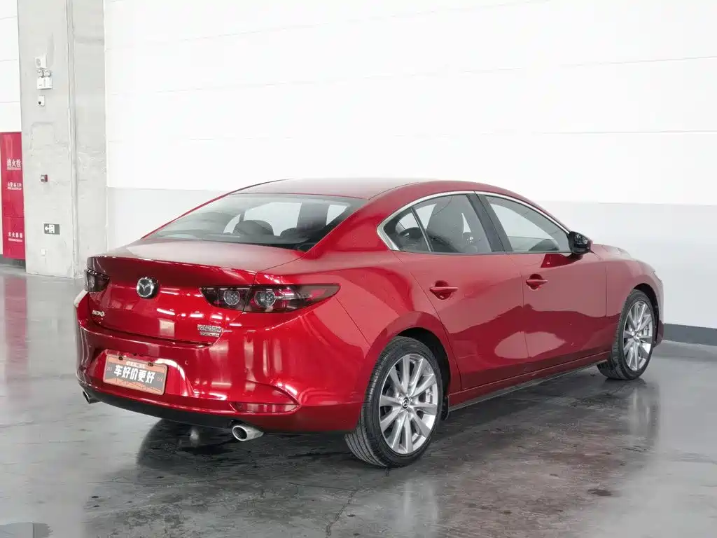 Mazda 3 Axela — миниатюра 2