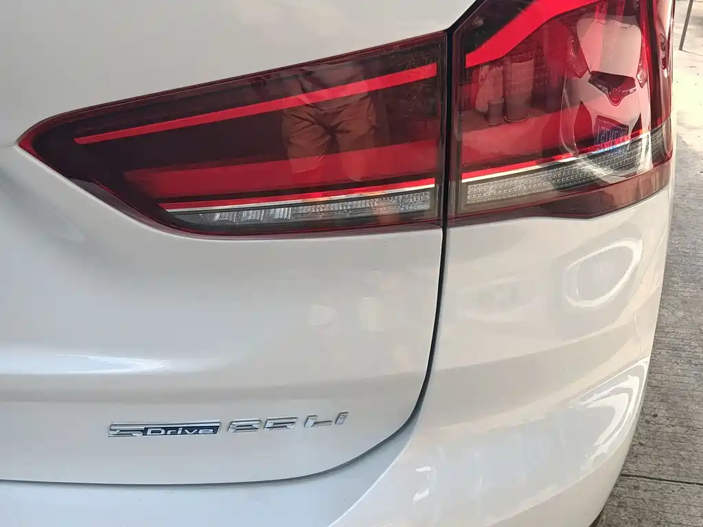 BMW X1 — миниатюра 13