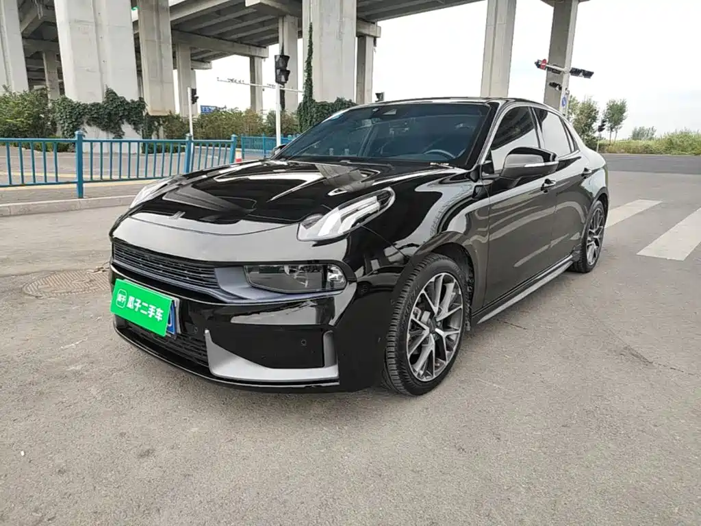 Lynk & Co 03 — миниатюра 2