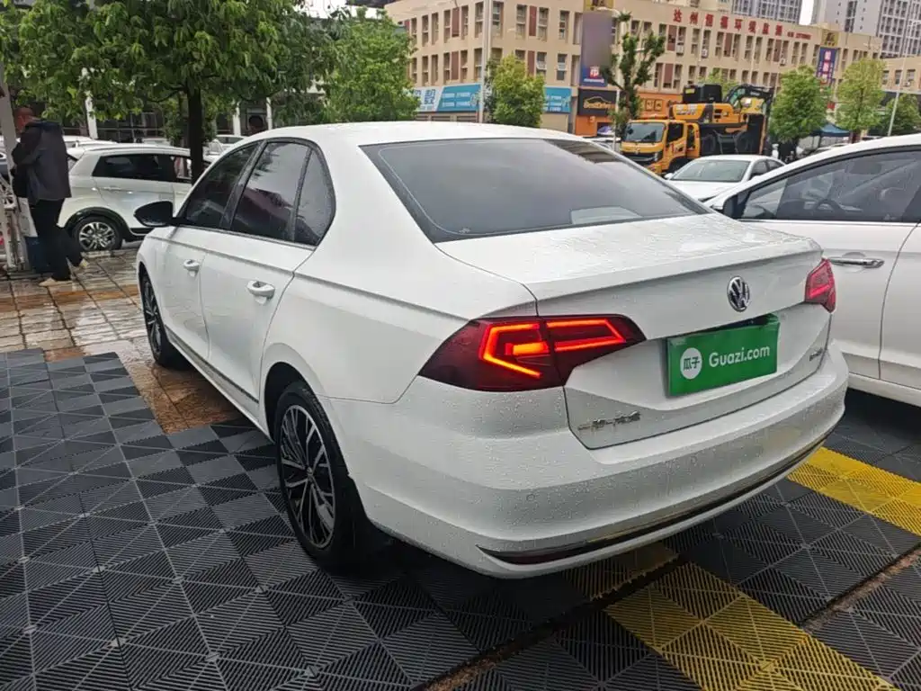 Volkswagen Bora — миниатюра 5