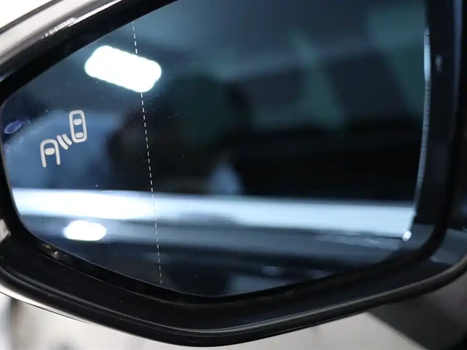 Audi A6L — миниатюра 17