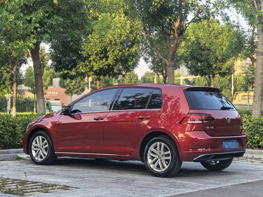 Volkswagen Golf — миниатюра 11