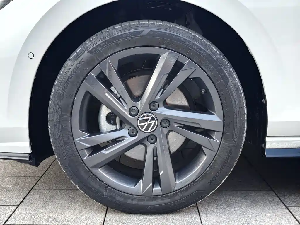 Volkswagen Golf — миниатюра 5