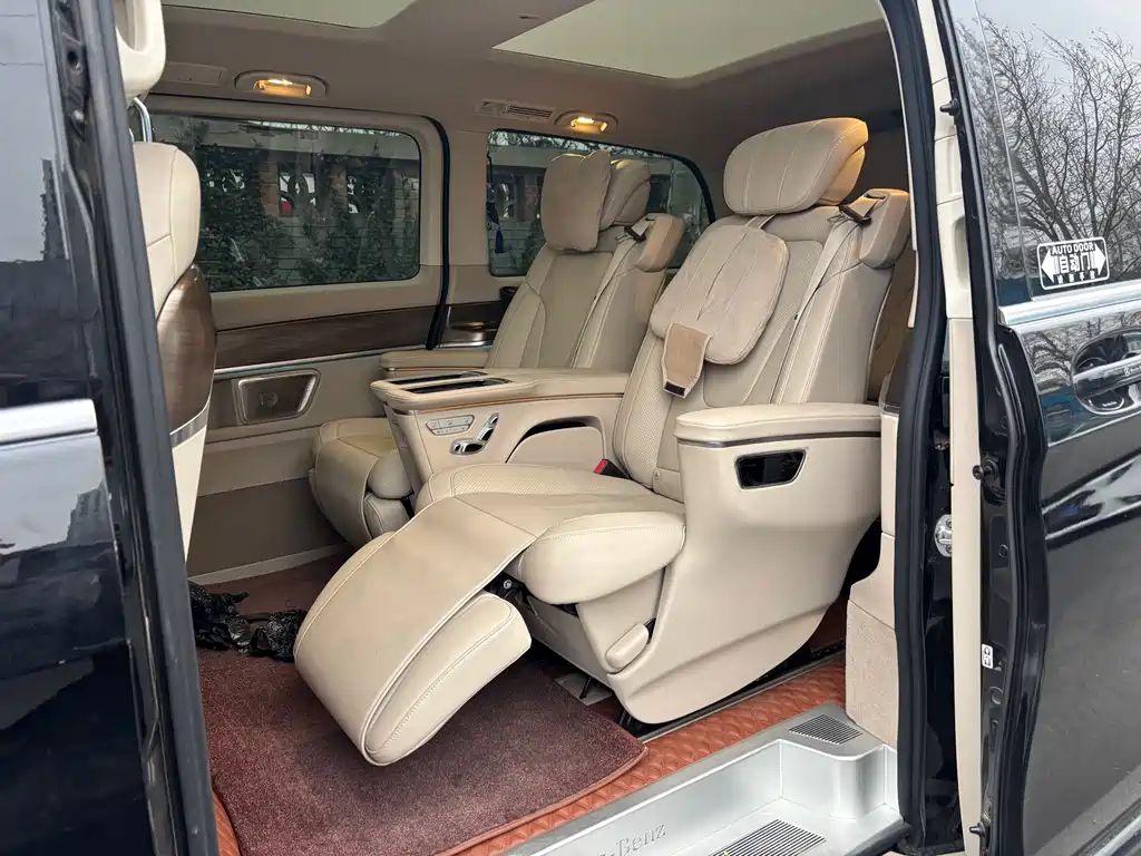 MERCEDES-BENZ V CLASS