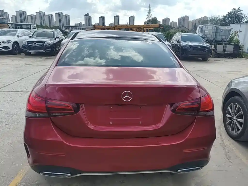 Mercedes-Benz A-Class — миниатюра 6
