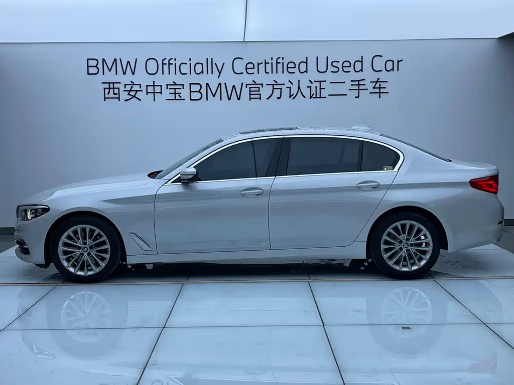 BMW 5 Series 5 2020 525Li Luxury