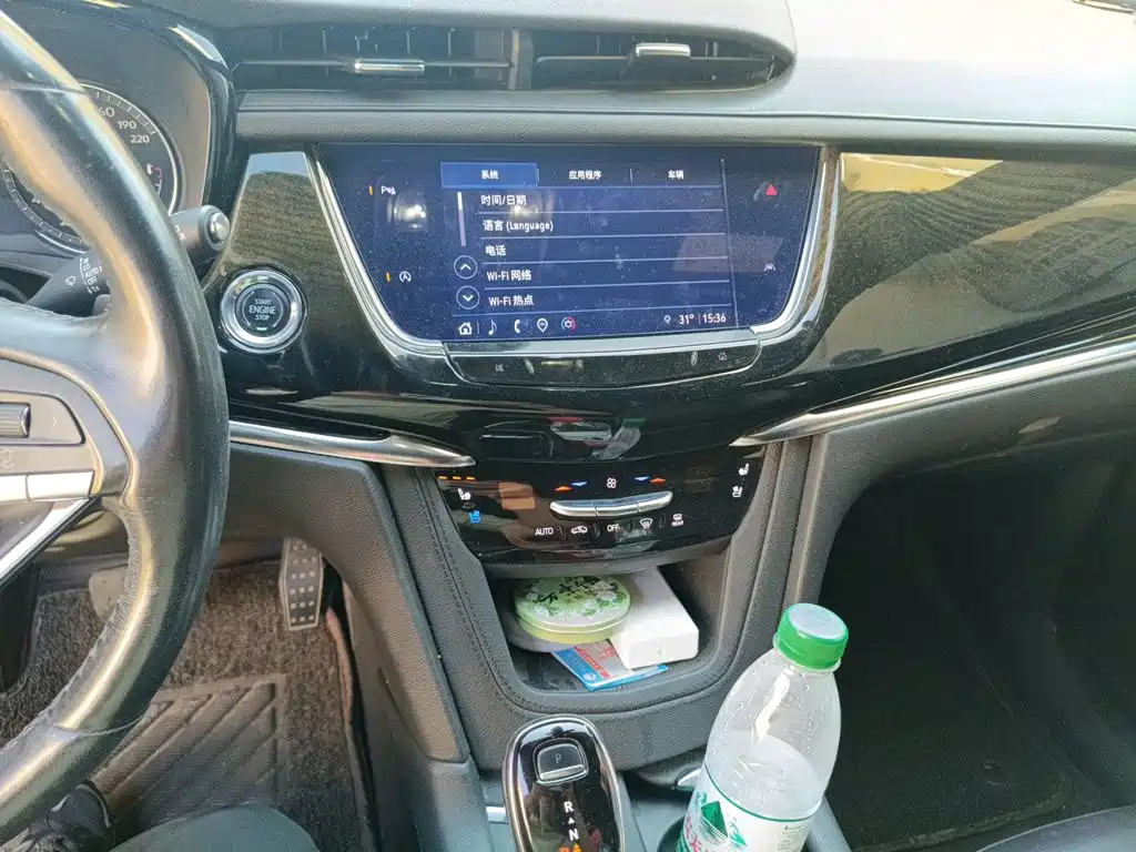 Cadillac XT6 — миниатюра 14