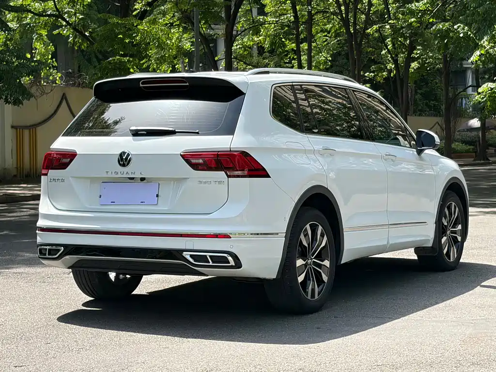 Volkswagen Tiguan L L 2024 330TSI AT R-Line