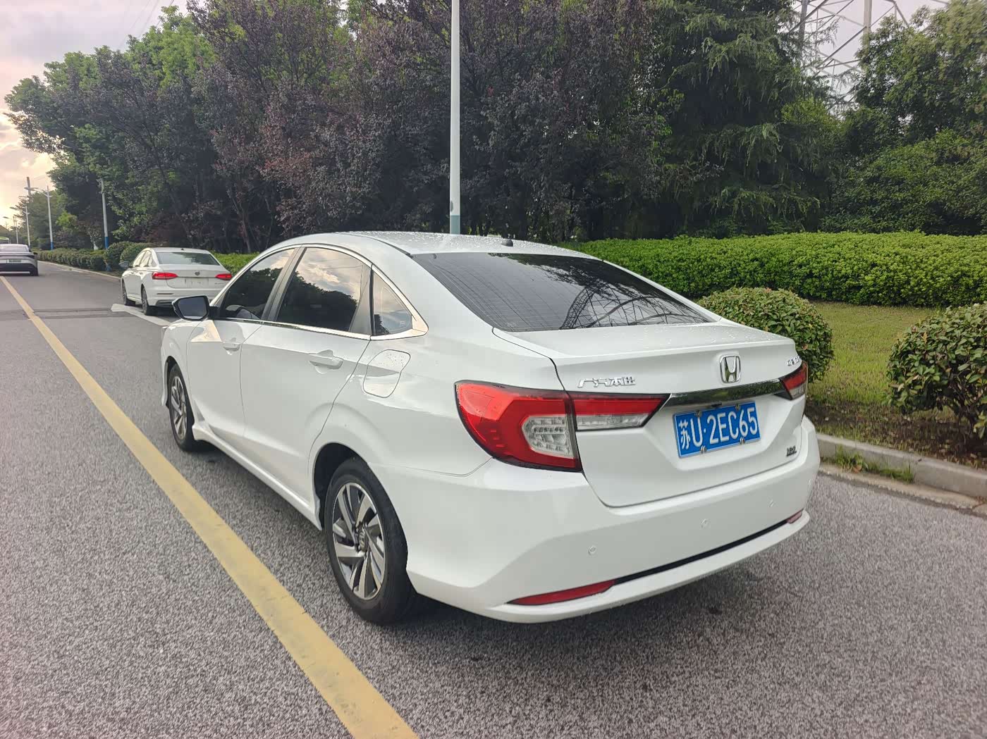 Honda Crider 1.0 л 2022 г. Белый, пробег 50000 км