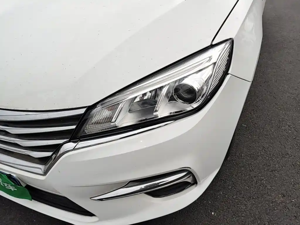 Roewe 360 — миниатюра 24