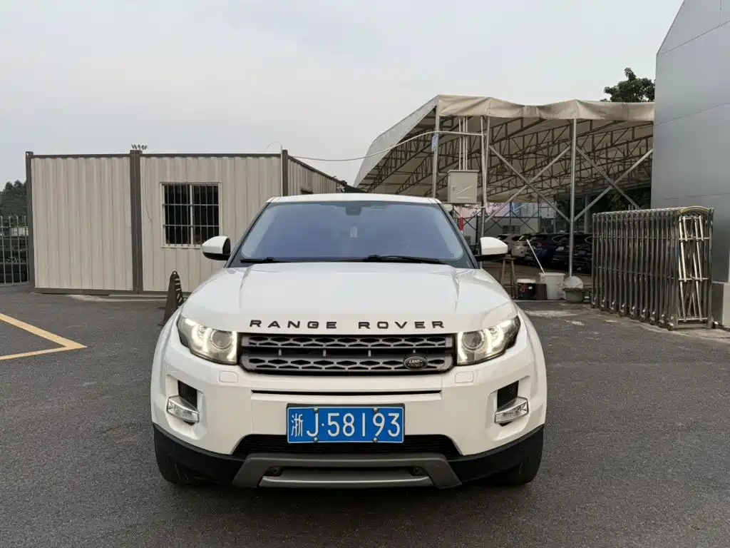 Land Rover Evoque — миниатюра 2
