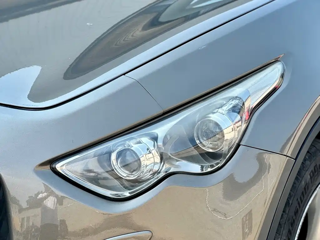 Infiniti FX — миниатюра 17