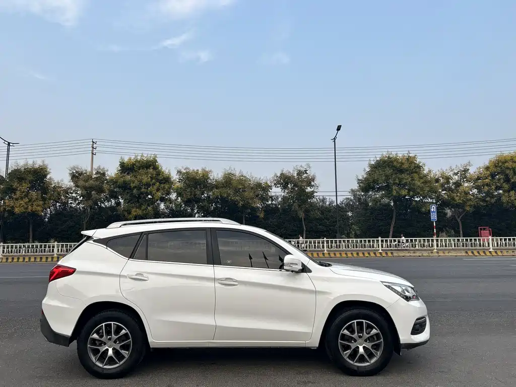 BYD Song — миниатюра 6