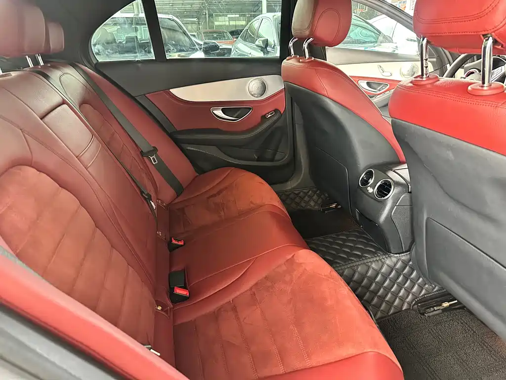 Mercedes-Benz C-Class — миниатюра 17