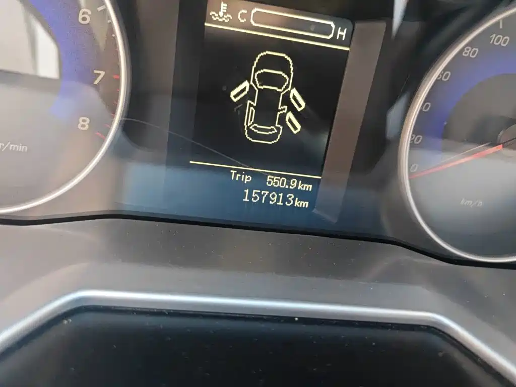Geely Emgrand — миниатюра 13