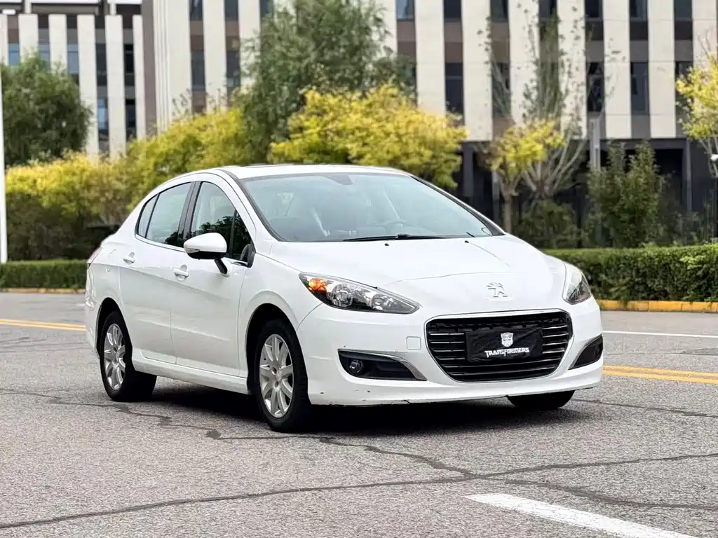 Peugeot 308 — миниатюра 4