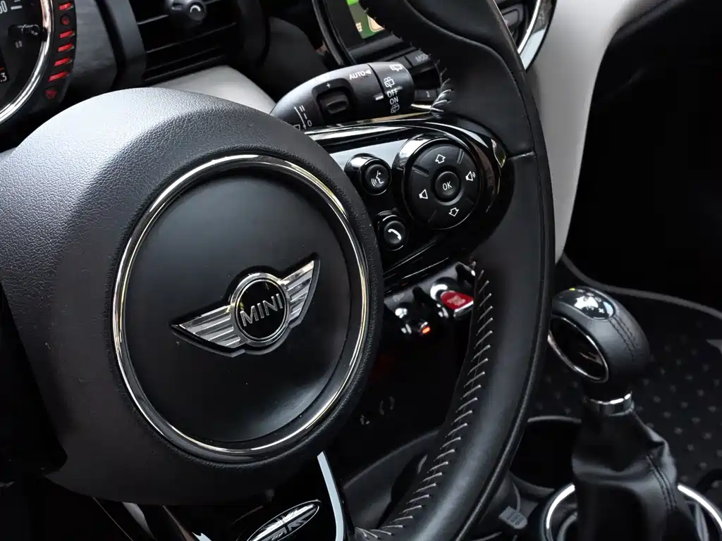 MINI Mini — миниатюра 16