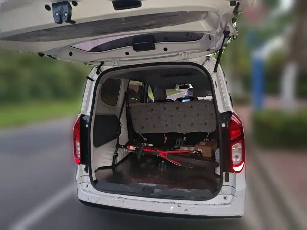 Wuling Hongguang EV — миниатюра 10