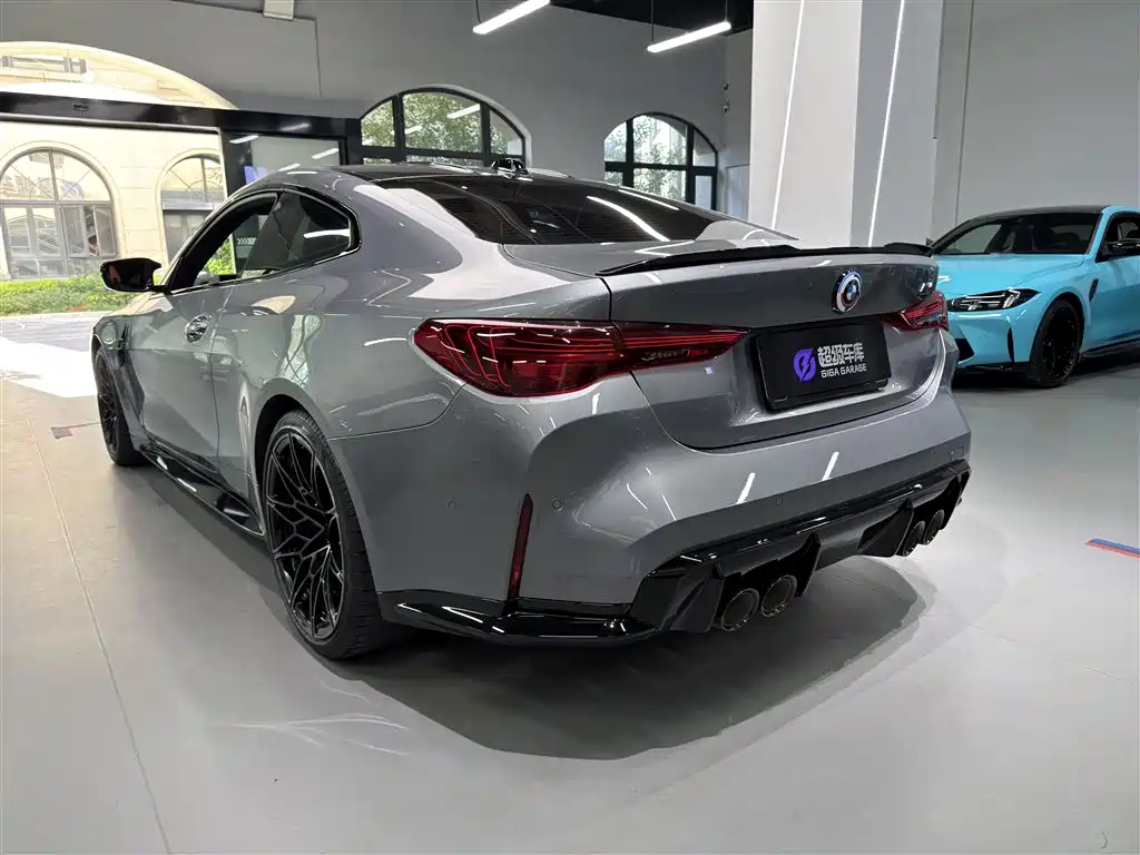 BMW M4 2024 M4 M xDrive