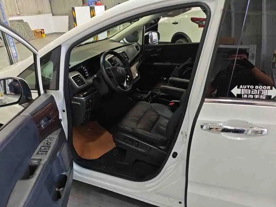 Honda Odyssey — миниатюра 6