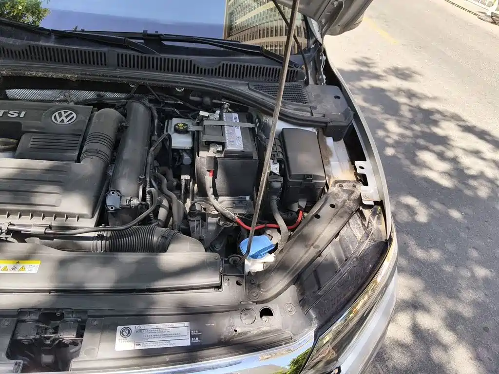 Volkswagen Sagitar — миниатюра 21