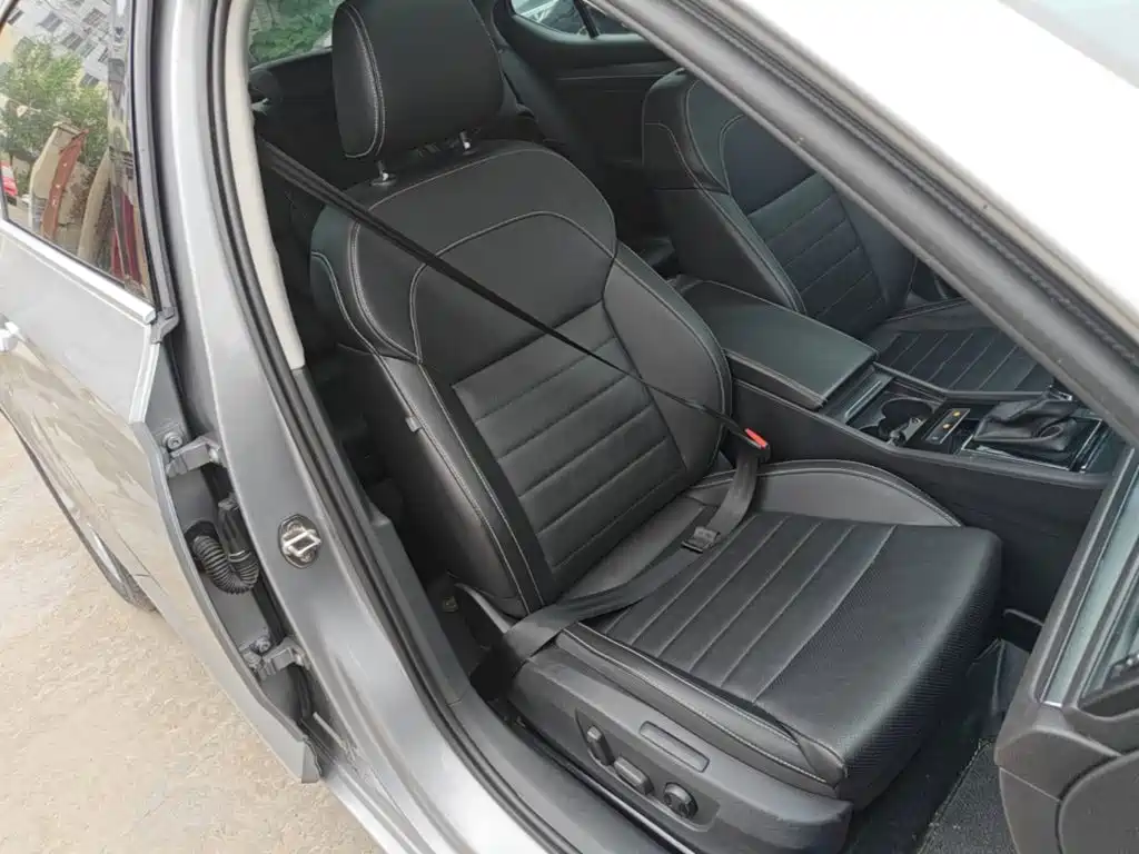 Skoda Superb — миниатюра 25