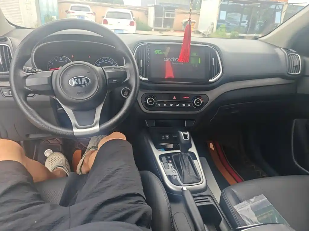 Kia KX3 — миниатюра 10