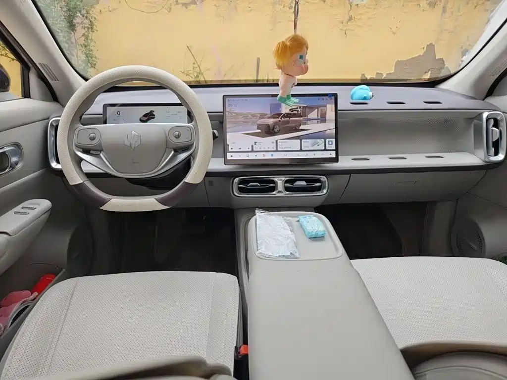 Leapmotor Leapmotor B10 — миниатюра 13