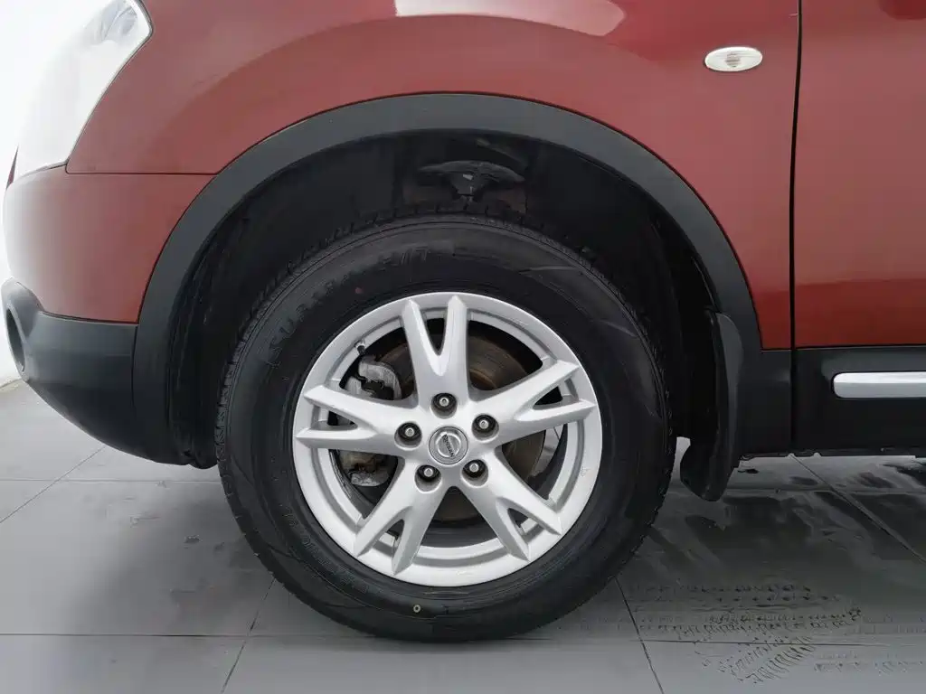 Nissan Qashqai — миниатюра 17