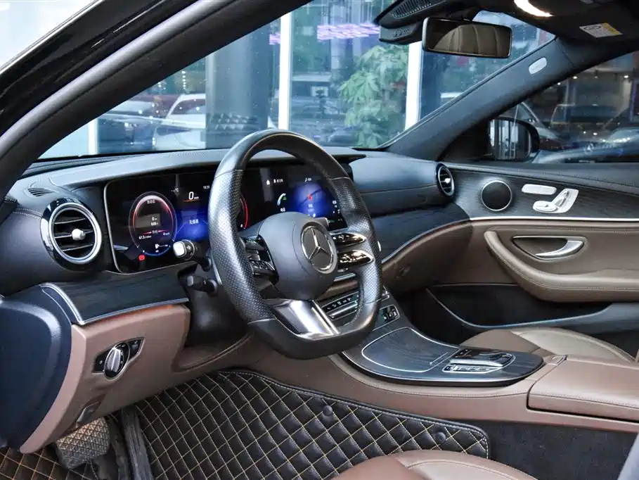 Mercedes-Benz E-Class E 2022 E 300 L Sport Fashion