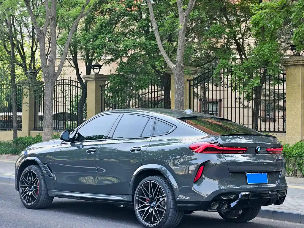 BMW X6 M 2023 X6 M