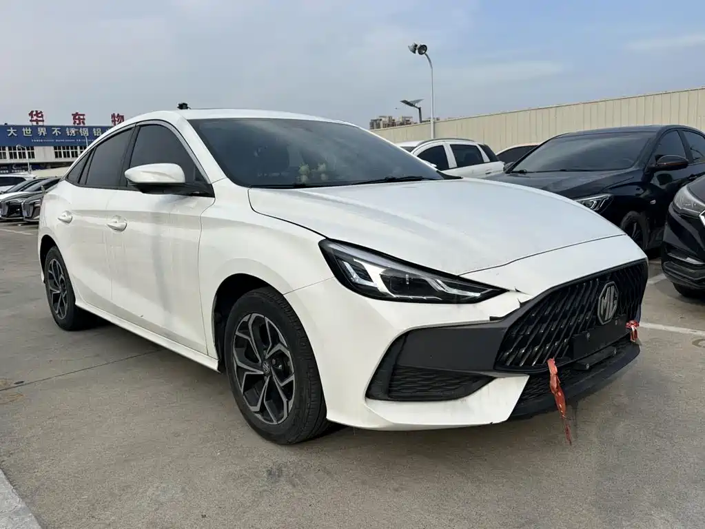 MG MG5 — миниатюра 3