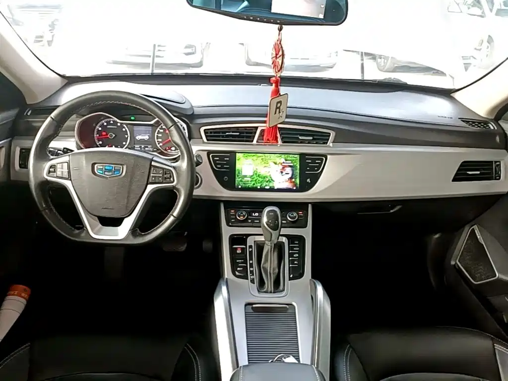 Geely Boyue — миниатюра 10