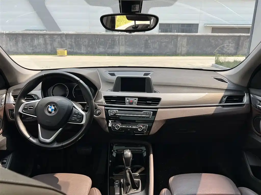 BMW X1 2019 sDrive18Li Premium