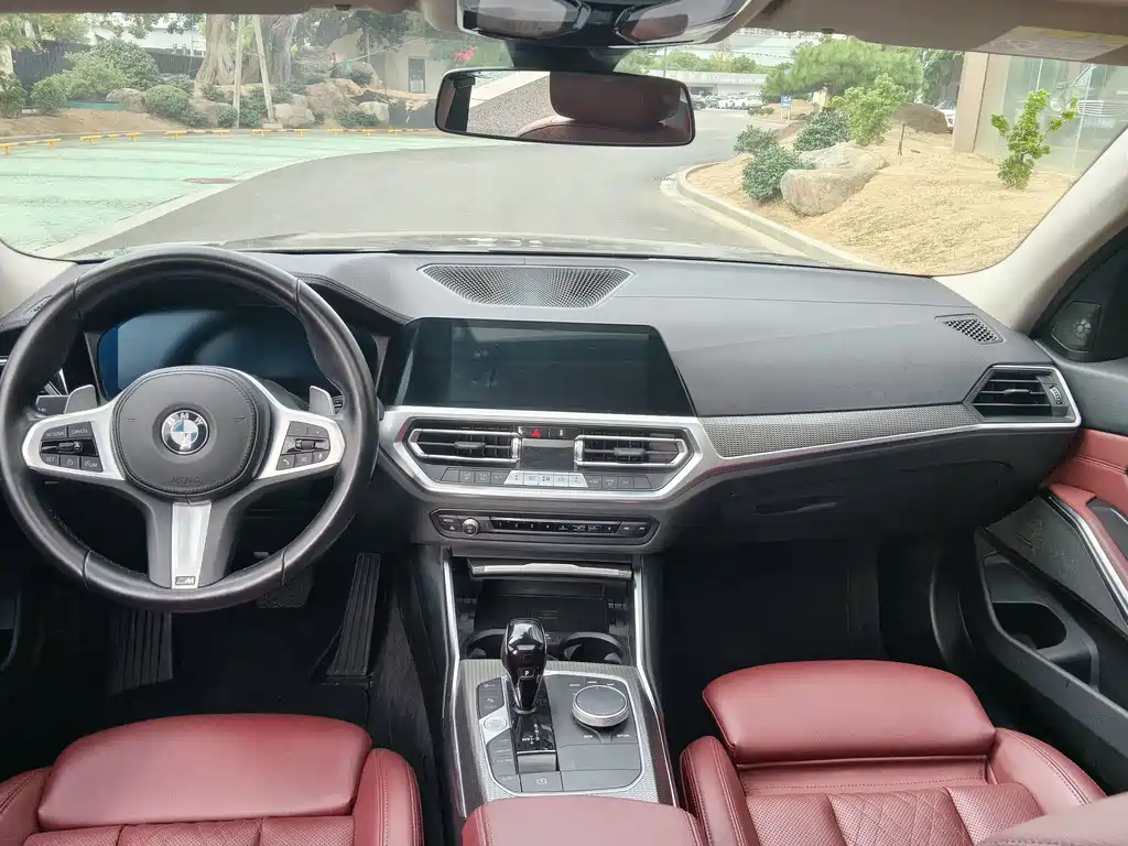 BMW 3 Series — миниатюра 4