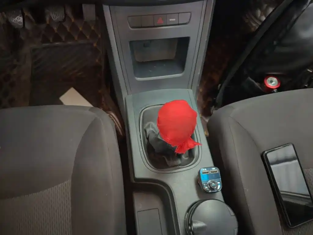 Roewe 350 — миниатюра 14