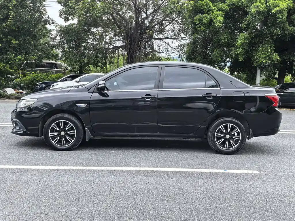 BYD F3 — миниатюра 3