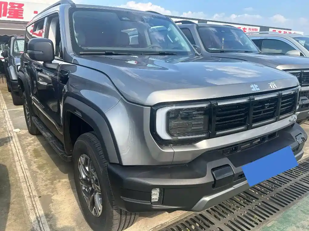 BAIC BJ40 2026 2.0T Standard