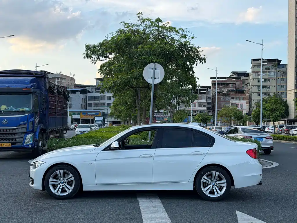 BMW 3 Series — фотографии объявления, Фото 13