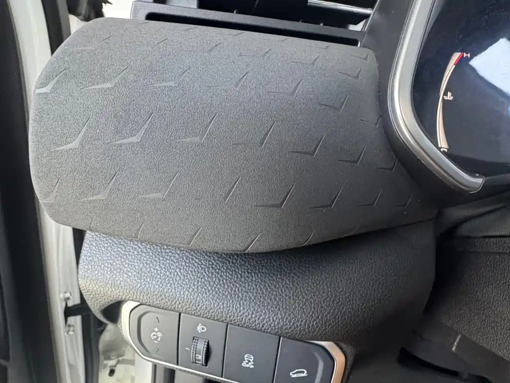 Haval Chitu — миниатюра 18