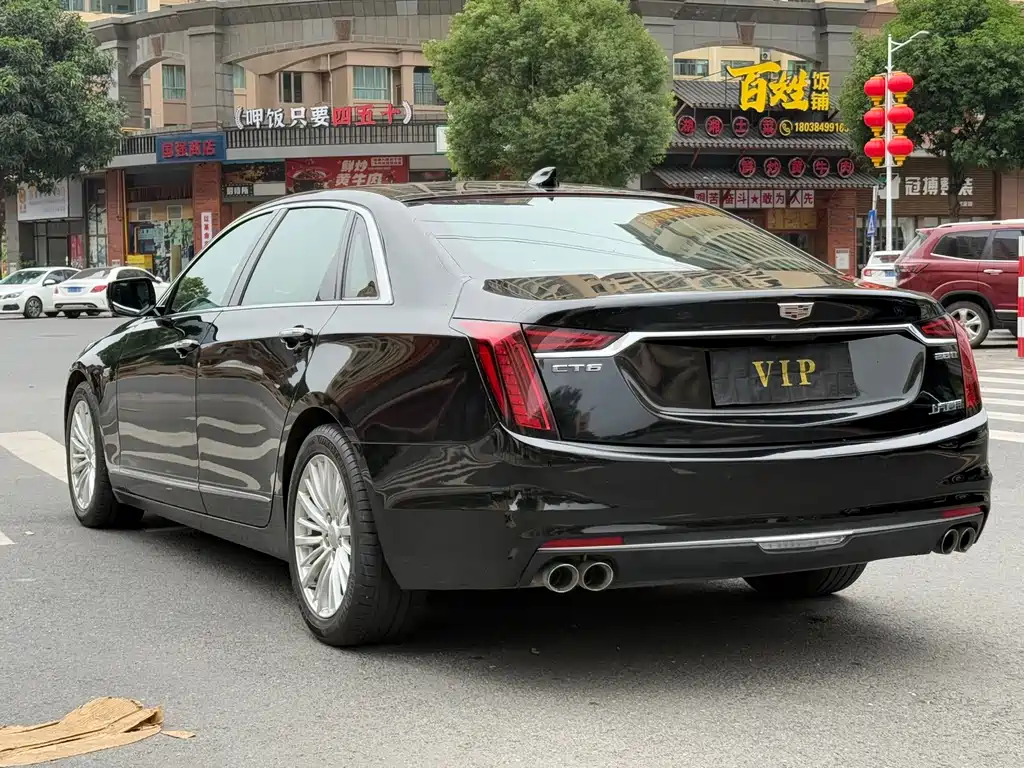 CADILLAC CT6