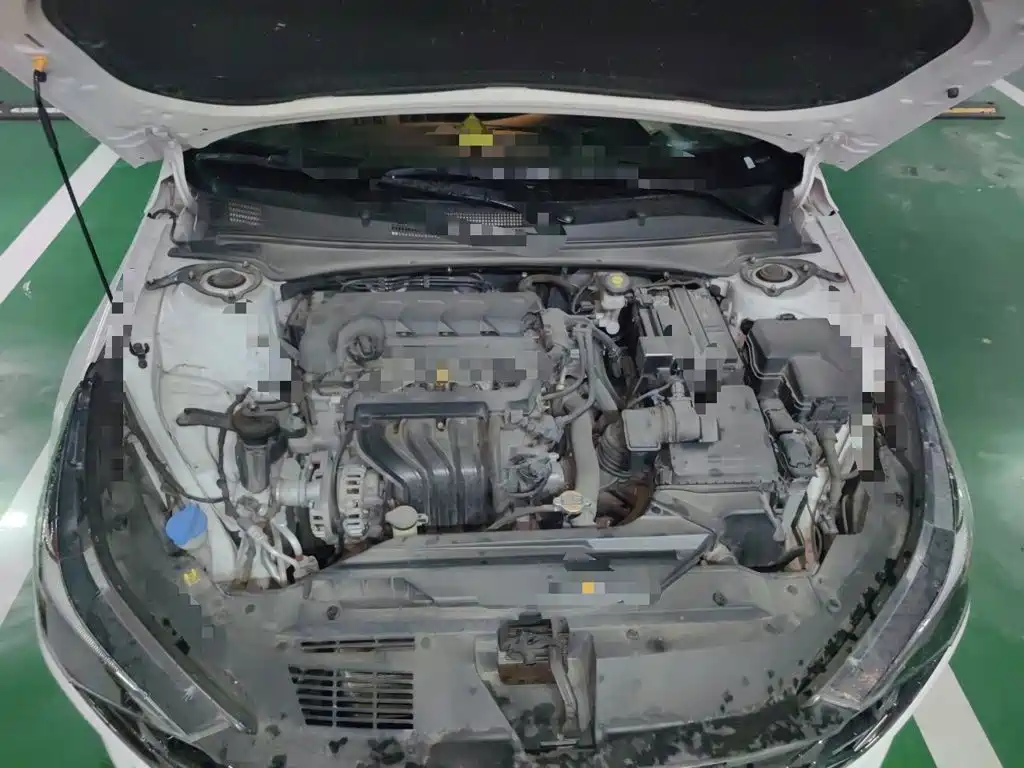 Hyundai Elantra — миниатюра 16