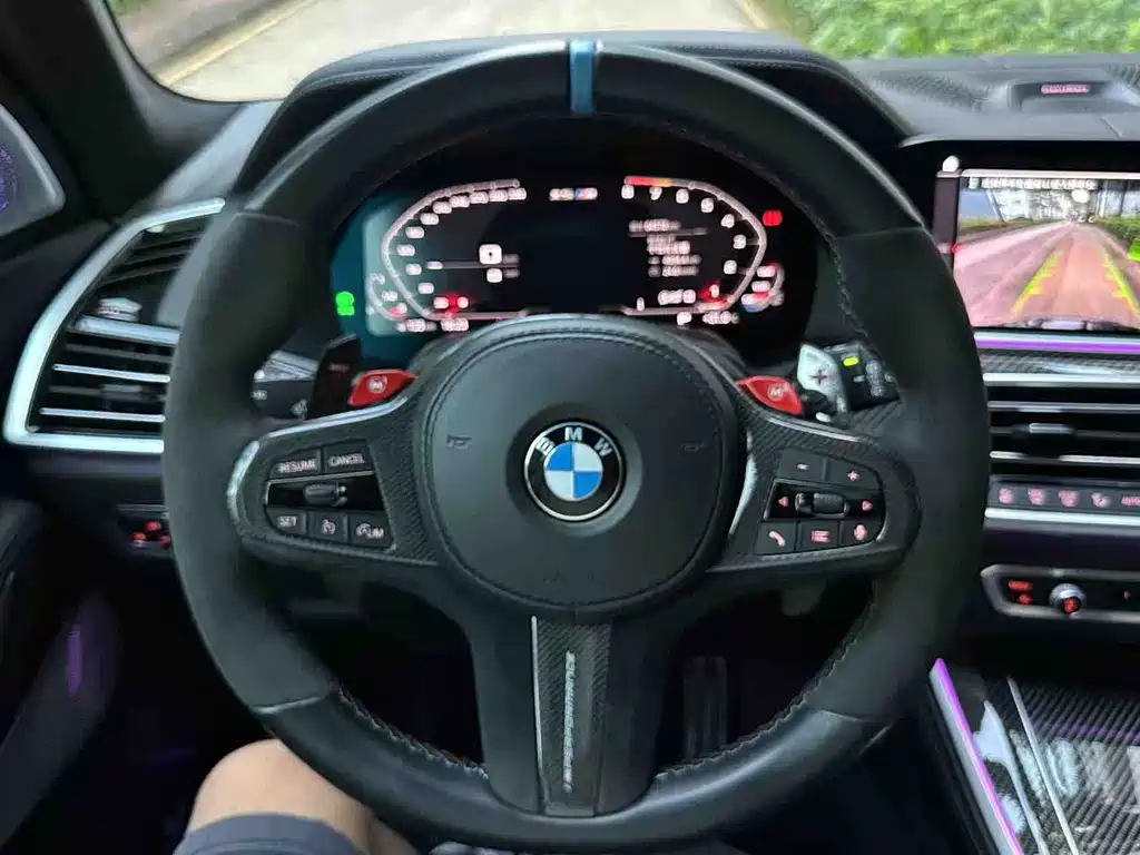 BMW X5 M — миниатюра 6