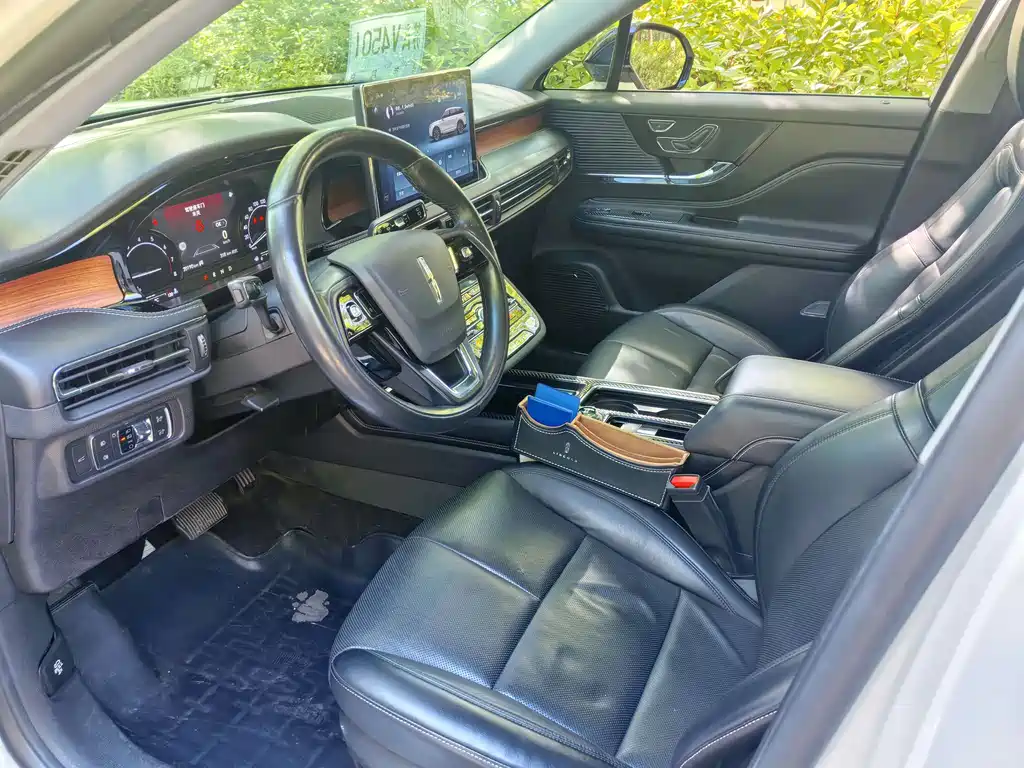 Lincoln Corsair 2020 2.0T